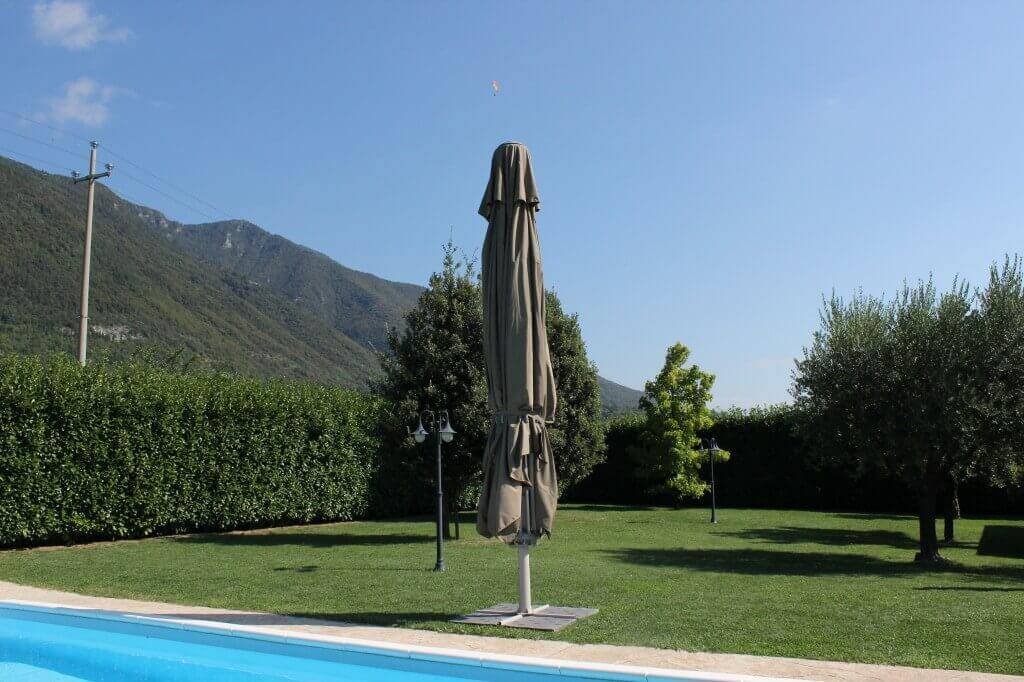 6058_OM807122_5.jpeg Ombrellone da Giardino 5×5 palo centrale in alluminio,poliestere – NILO