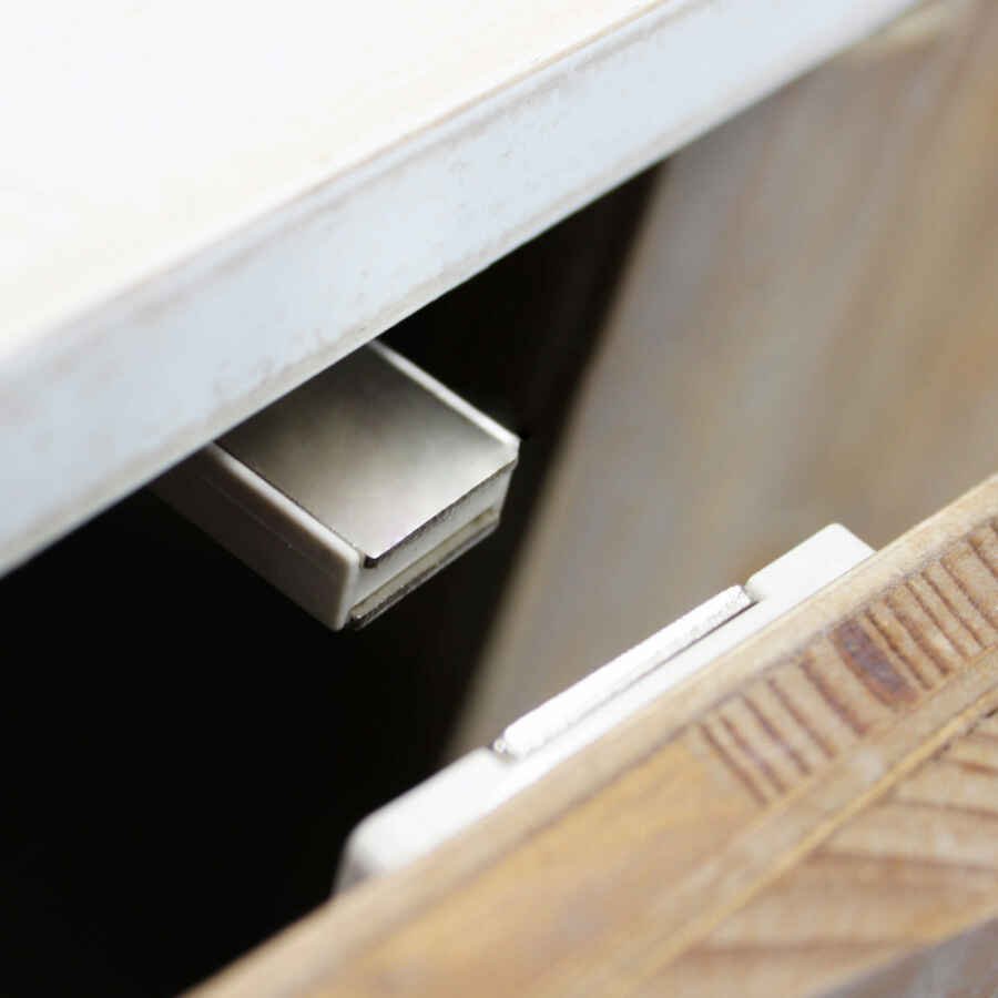 Madia a tre ante con decoro in Legno cm 135x45x80 – JAY