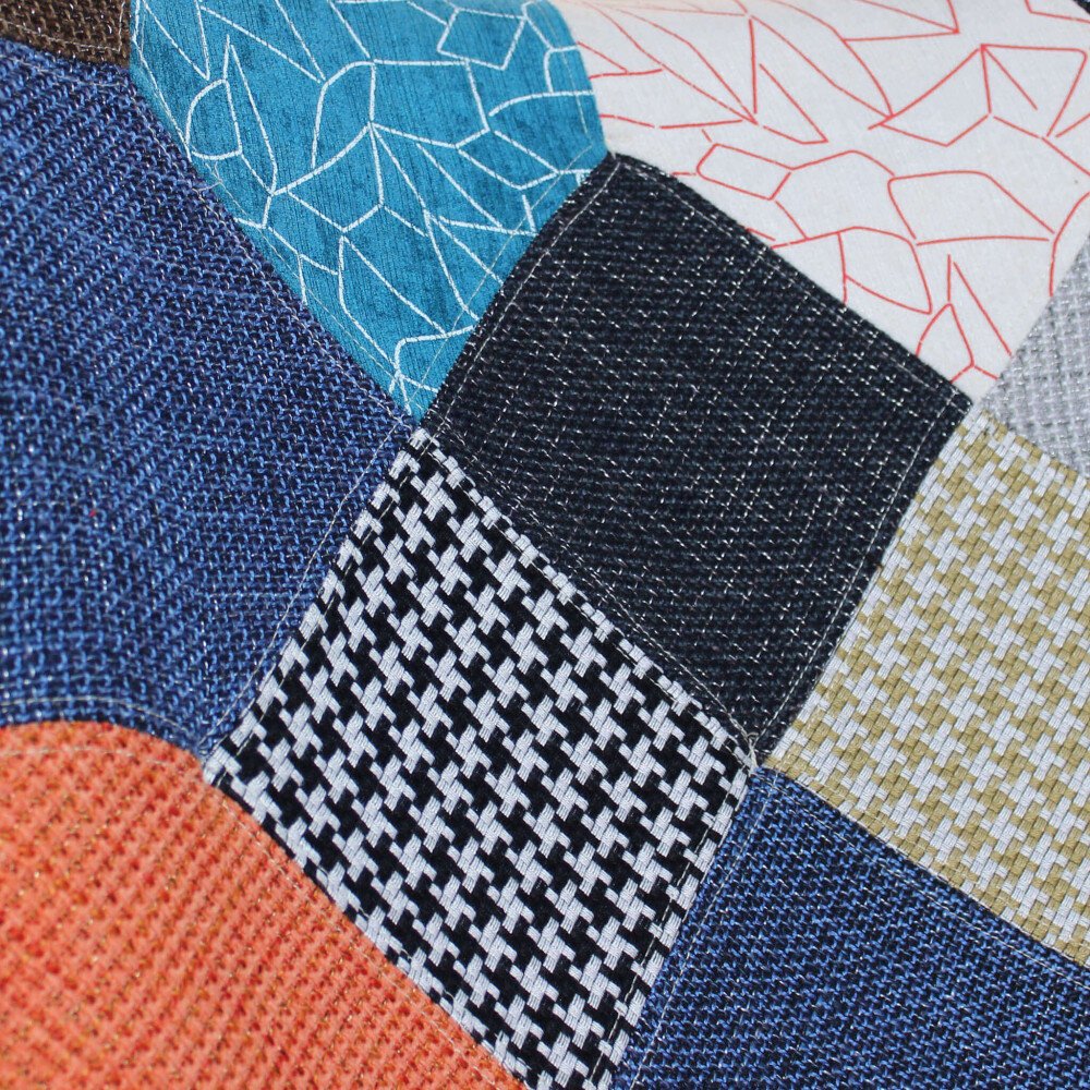 Poltrona con poggiapiedi Patchwork Svandinava in Legno,Acciaio,Tessuto cm 75x69x91,5 – TYRESE