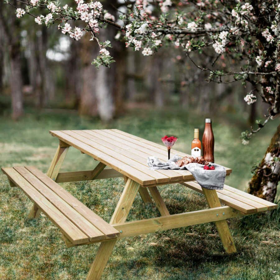 Tavolo da pic nic di pino 180x160x71 – PICNIC