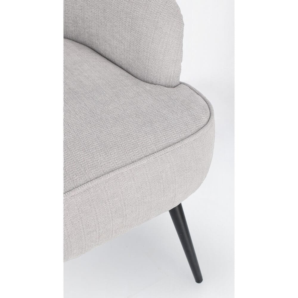 Poltrona in tessuto gambe nere – CALEB