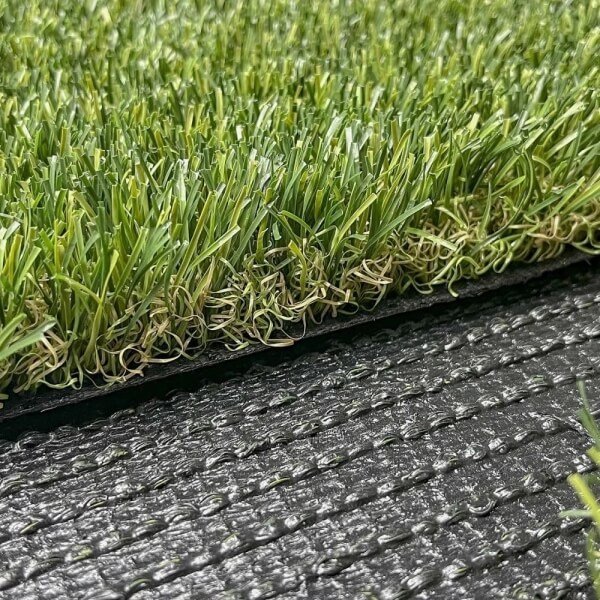 Prato sintetico tappeto erba finto artificiale 30 mm – GRASS