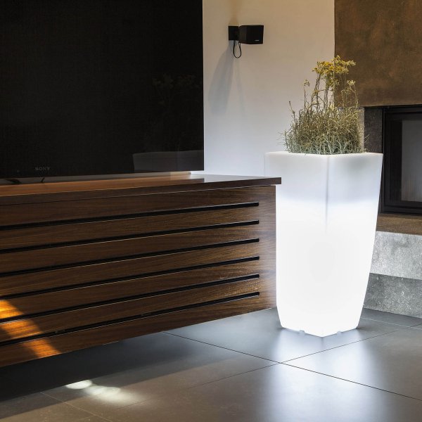Alternative view of Vaso luminoso in Polipropilene cm 33x33x70 - RAYMOND