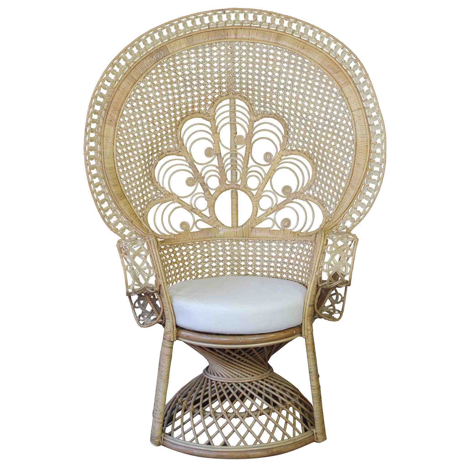 Poltrona in Rattan Intrecciato con Schienale a Ventaglio e Cuscini 147x105x68 cm - WILELIA Poltrona in Rattan Intrecciato con Schienale a Ventaglio e Cuscini 147x105x68 cm - WILELIA