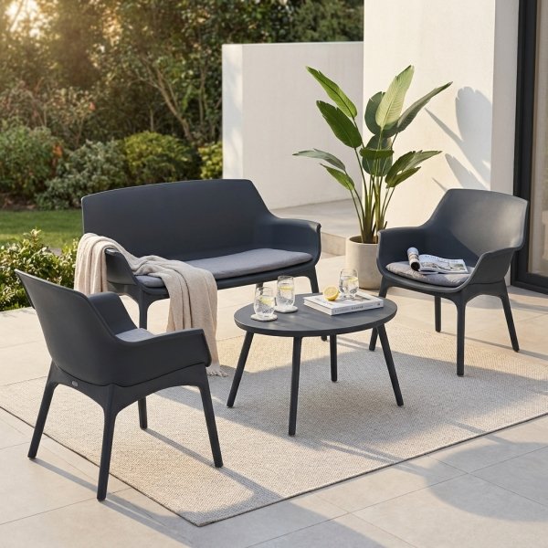 Salotto da giardino in polipropilene antracite, divano 2 posti 118,5 cm, 2 poltrone e tavolino - SELELNOR