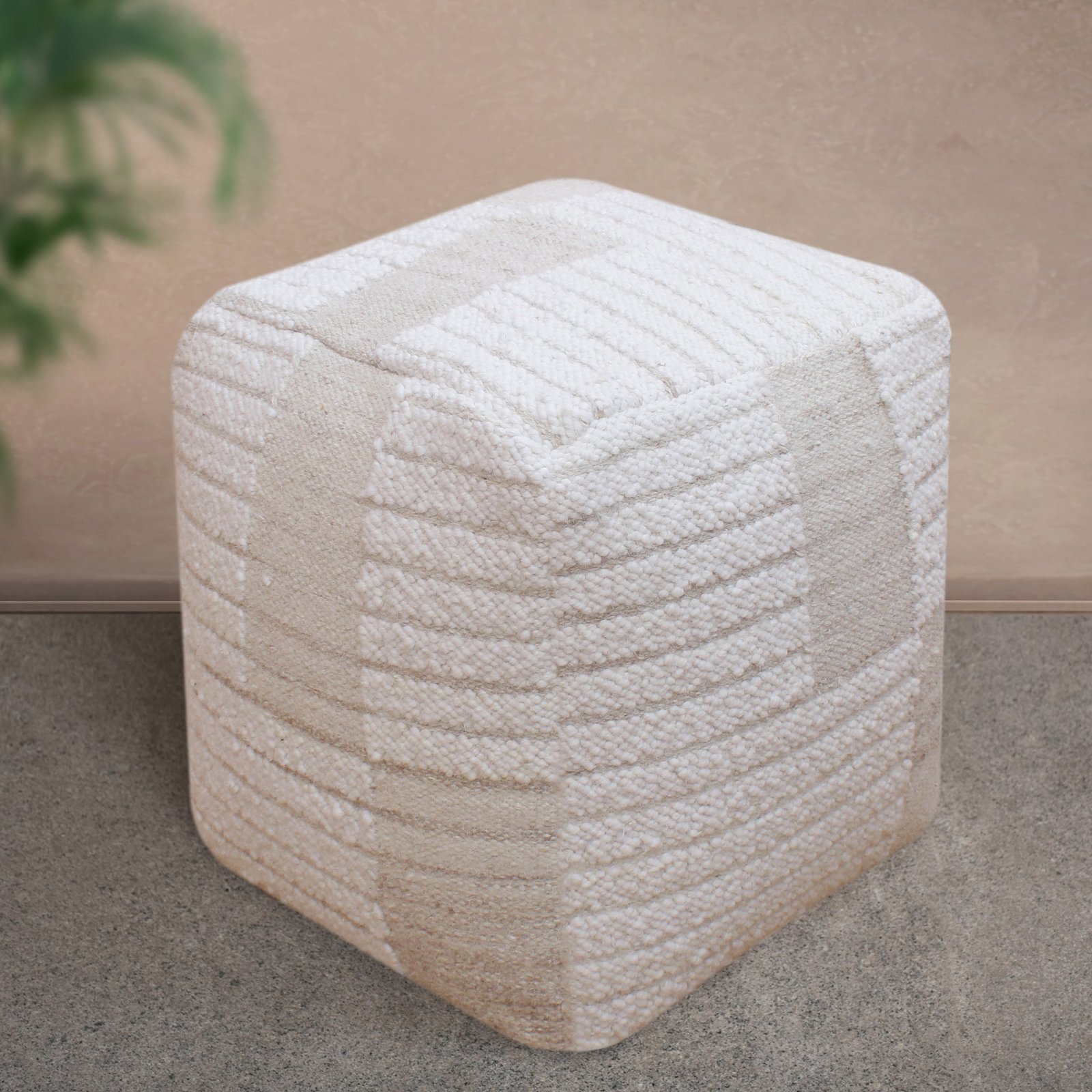 Pouf cubico in lana avorio con decoro 40x40x40 cm - GALARRIC