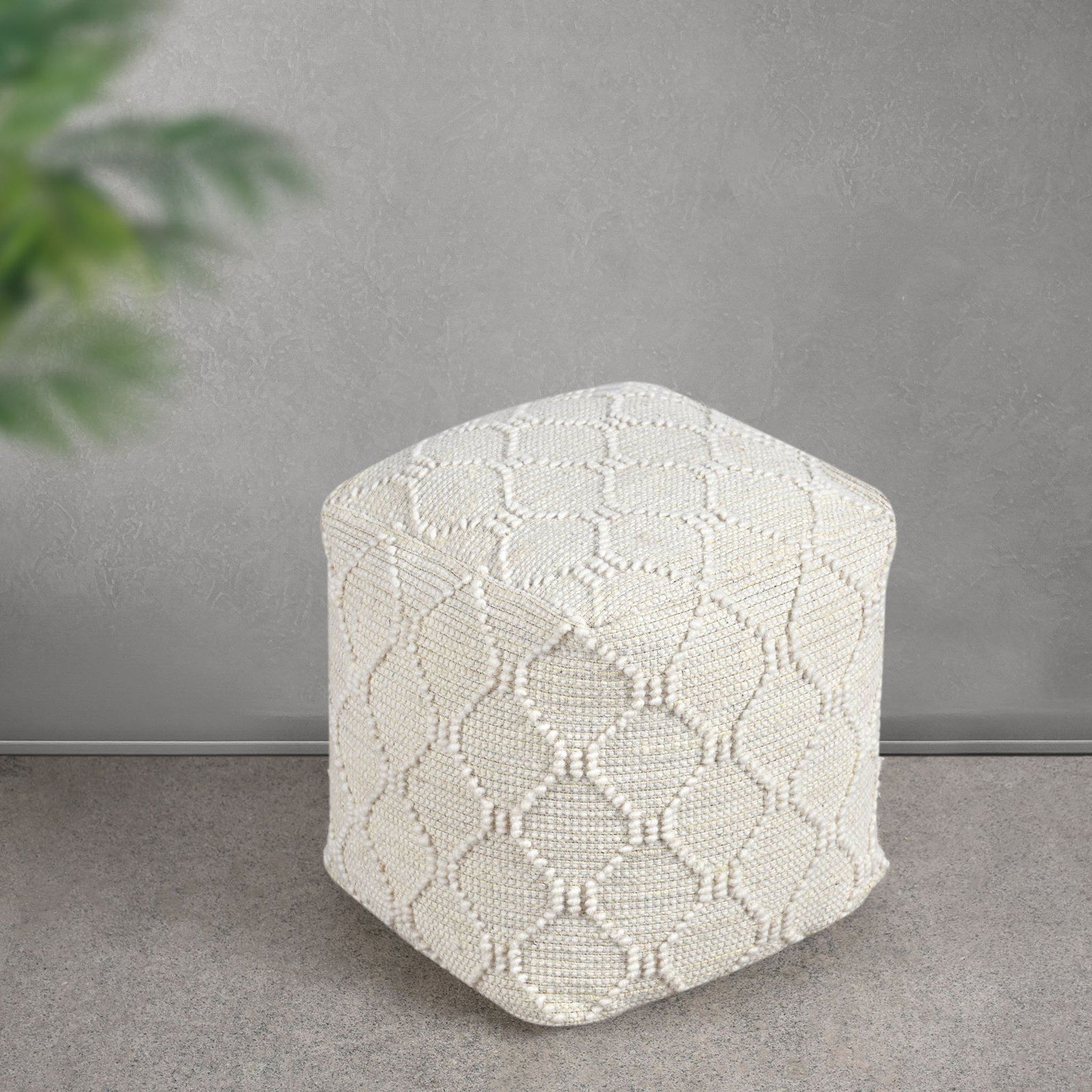 Pouf cubo in lana avorio con motivo geometrico 40x40x40 cm - BELIRMAR Pouf cubo in lana avorio con motivo geometrico 40x40x40 cm - BELIRMAR