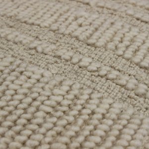 Pouf quadrato in lana avorio con decoro 40x40x40 cm - FALINMIRA Pouf quadrato in lana avorio con decoro 40x40x40 cm - FALINMIRA